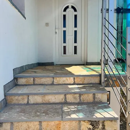 Zora Apartman Kruševo