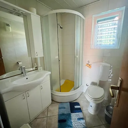 Apartman Zora *