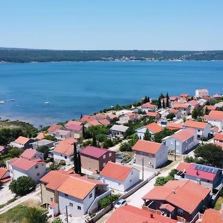 Apartman Zora *
